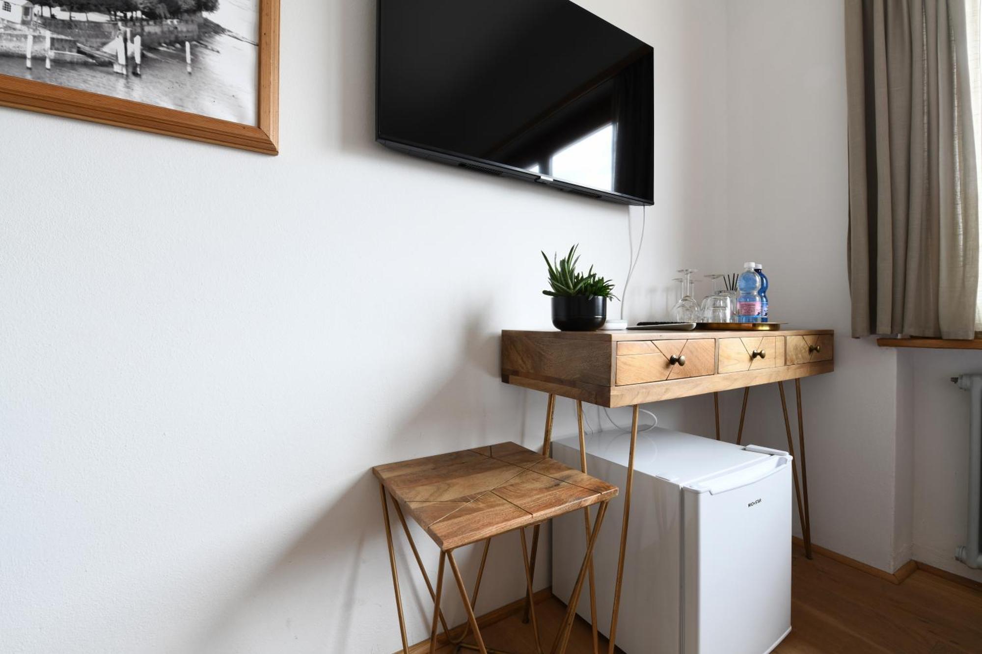 7Rooms - Self Check-In 24H Free Parking Losone Esterno foto